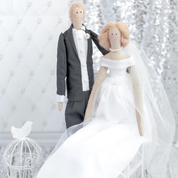 Жених и Невеста. Набор для шитья: Молодожены Mr&Mrs. Свадебные куклы